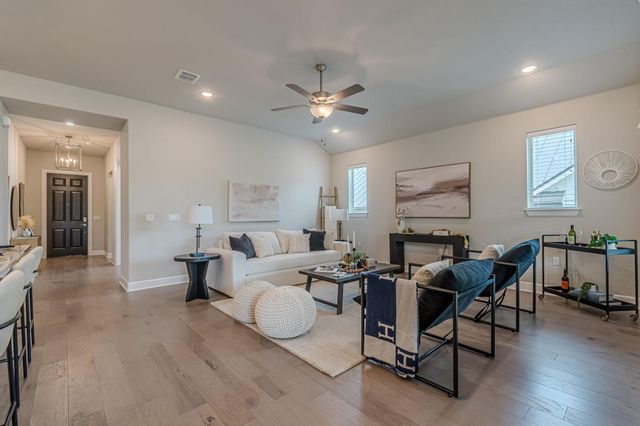 104 Singing Sumac WAY, San Marcos, TX 78666