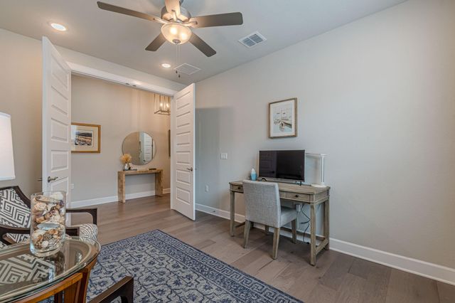 104 Singing Sumac WAY, San Marcos, TX 78666