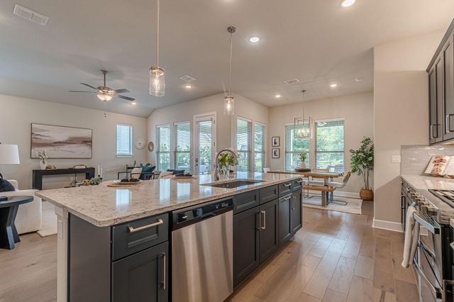 104 Singing Sumac WAY, San Marcos, TX 78666