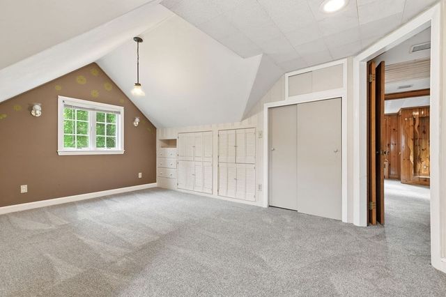 15 Eastman Ave, Foxboro, MA 02035