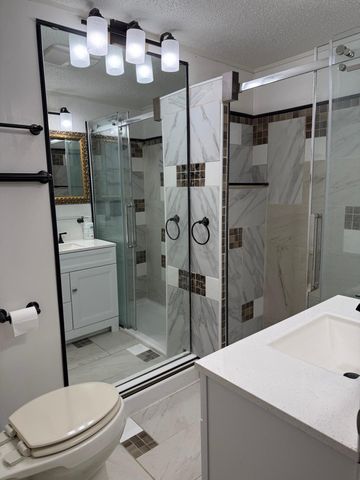 17225 11th Avenue N, Minneapolis, MN 55447