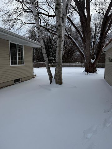 17225 11th Avenue N, Minneapolis, MN 55447