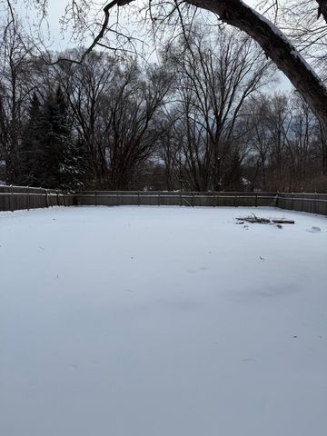 17225 11th Avenue N, Minneapolis, MN 55447