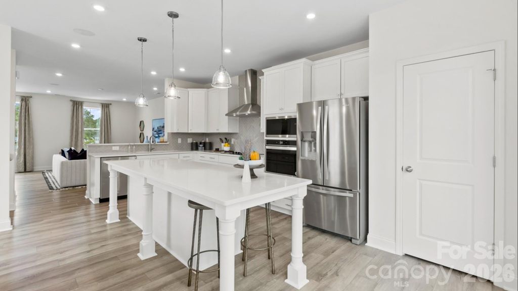 3027 Rozzelles Ferry Road, Charlotte, NC 28208