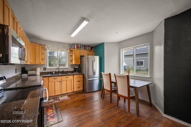 4362 S Philie Drive, Wasilla, AK 99623