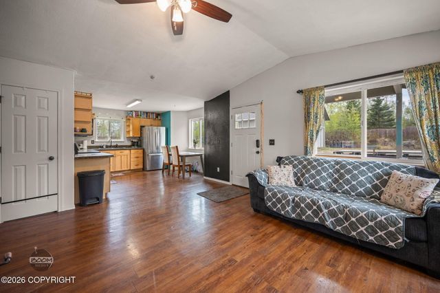 4362 S Philie Drive, Wasilla, AK 99623