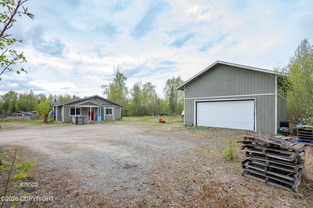 4362 S Philie Drive, Wasilla, AK 99623