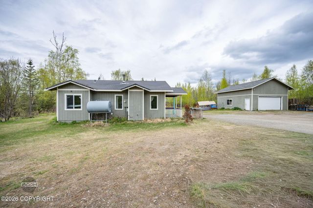 4362 S Philie Drive, Wasilla, AK 99623