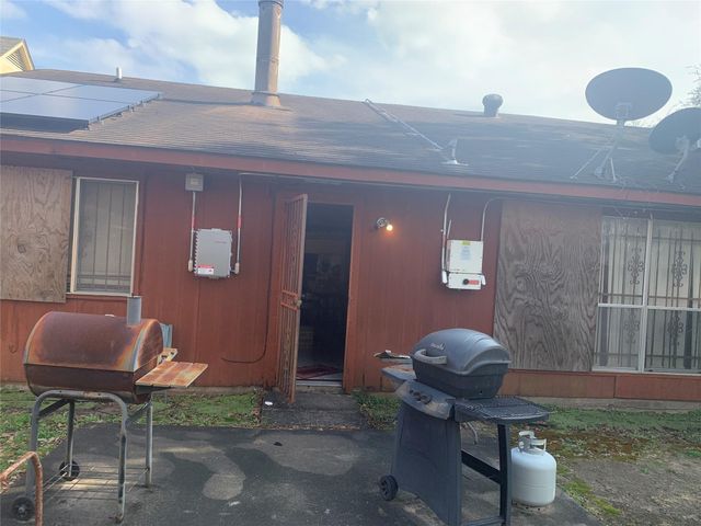 3250 Walhalla Drive, Houston, TX 77066