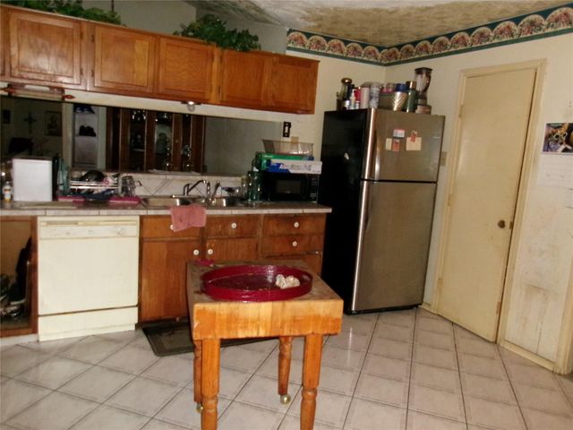 3250 Walhalla Drive, Houston, TX 77066