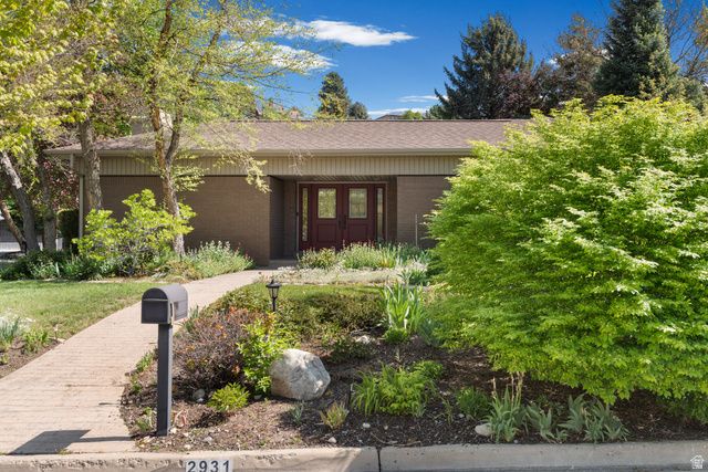 2931 E ROBIDOUX RD, Sandy, UT 84093