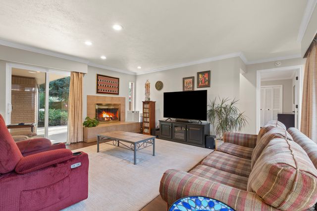 2931 E ROBIDOUX RD, Sandy, UT 84093