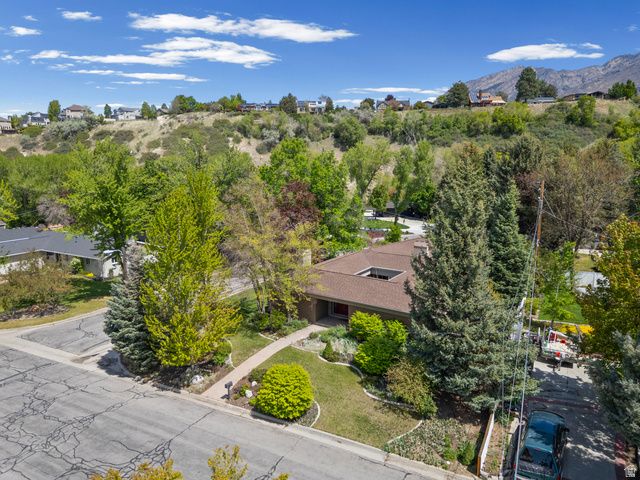 2931 E ROBIDOUX RD, Sandy, UT 84093