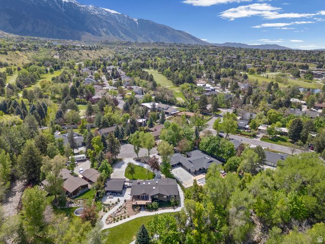 2931 E ROBIDOUX RD, Sandy, UT 84093