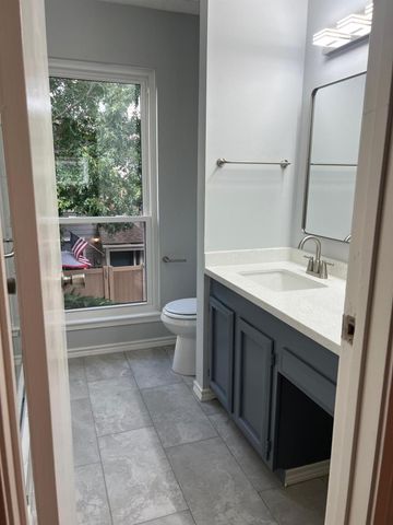 2379 Briarwest Boulevard 132, Houston, TX 77077