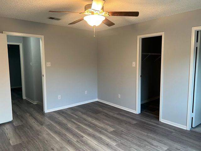 2379 Briarwest Boulevard 132, Houston, TX 77077