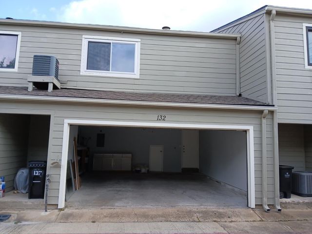 2379 Briarwest Boulevard 132, Houston, TX 77077