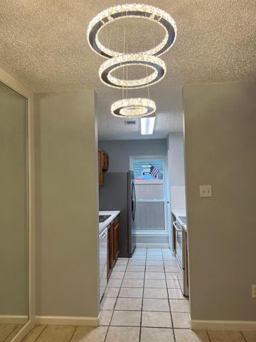 2379 Briarwest Boulevard 132, Houston, TX 77077