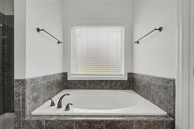 1108 Birchwood Drive, Griffin, GA 30224
