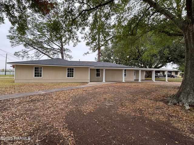 100 Fairway Drive, Lafayette, LA 70506