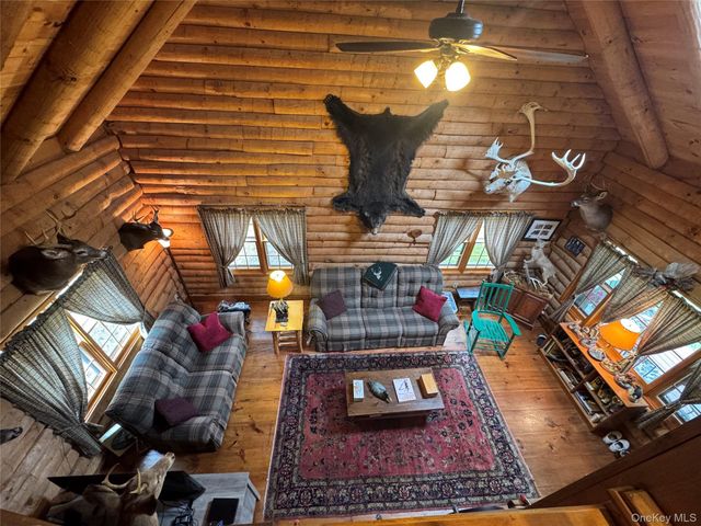 41 Maple Lane, Livingston Manor, NY 12758