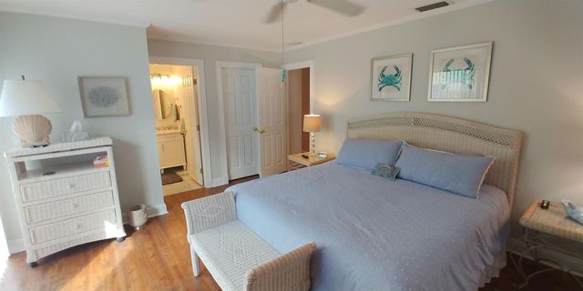 17042 Traverse Circle, Jupiter, FL 33477
