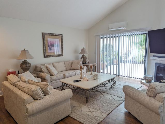 17042 Traverse Circle, Jupiter, FL 33477