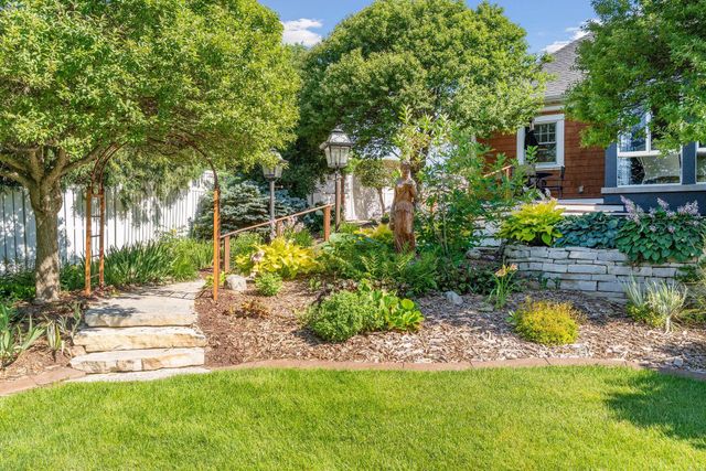 1353 High Point Court, Hastings, MN 55033