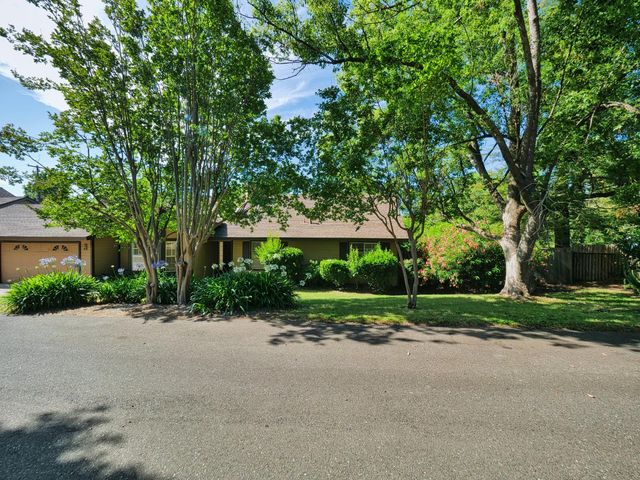 5941 Dahboy Way, Orangevale, CA 95662