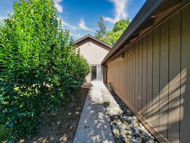 5941 Dahboy Way, Orangevale, CA 95662