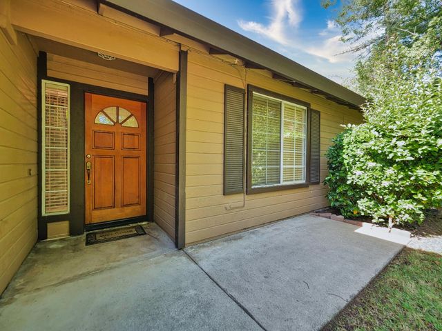 5941 Dahboy Way, Orangevale, CA 95662