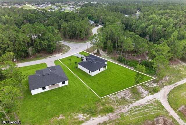 720 Bennington DR, Lehigh Acres, FL 33974