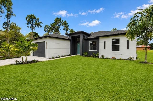 720 Bennington DR, Lehigh Acres, FL 33974