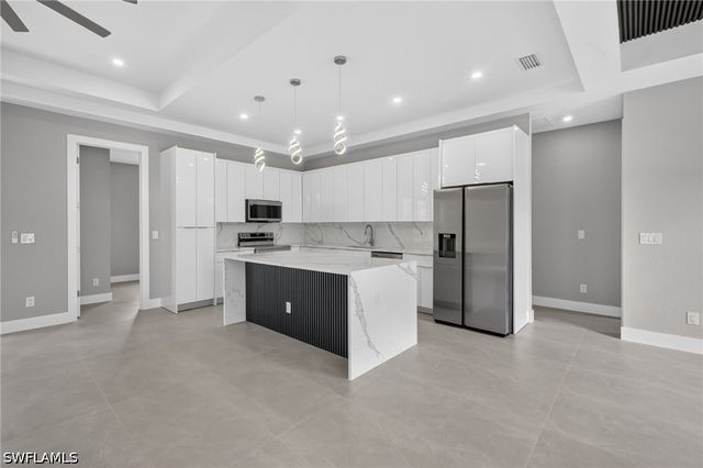 720 Bennington DR, Lehigh Acres, FL 33974