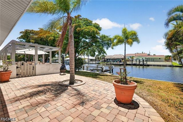 12279 Matlacha BLVD, Matlacha Isles, FL 33991