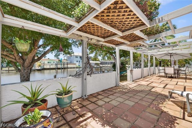 12279 Matlacha BLVD, Matlacha Isles, FL 33991