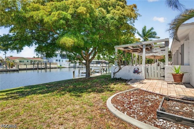 12279 Matlacha BLVD, Matlacha Isles, FL 33991