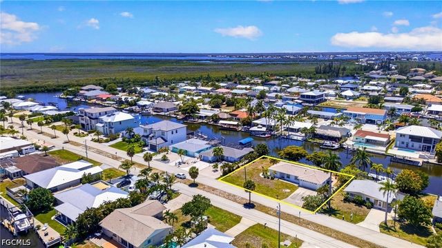 12279 Matlacha BLVD, Matlacha Isles, FL 33991