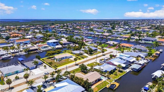 12279 Matlacha BLVD, Matlacha Isles, FL 33991