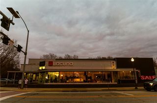 620 N College Avenue 204, Fayetteville, AR 72701