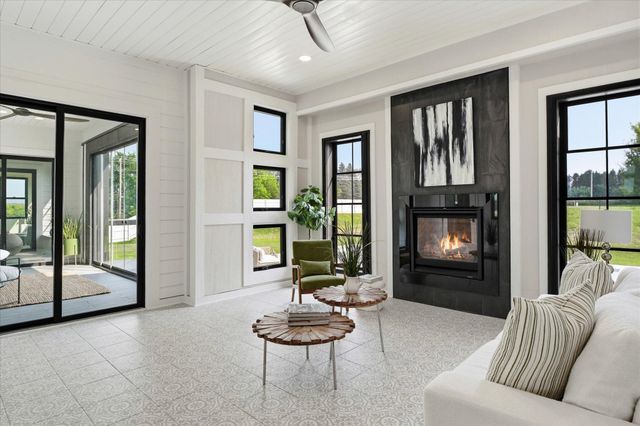 6783 Broadview Drive, Prior Lake, MN 55372