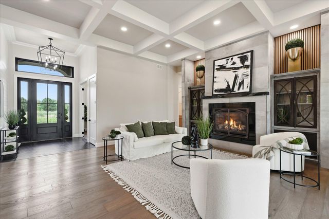 6783 Broadview Drive, Prior Lake, MN 55372
