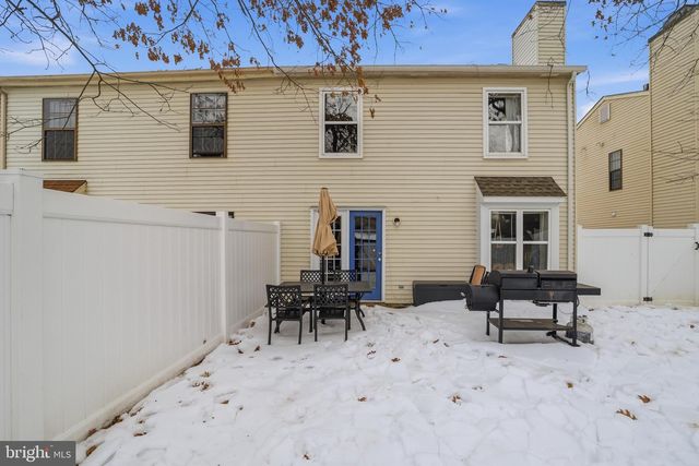 8 ARK CT, Sewell, NJ 08080