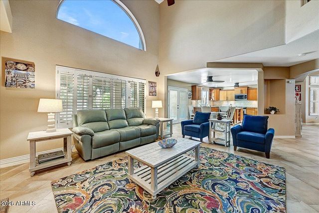 1054 E GOLDEN Court, Chandler, AZ 85225