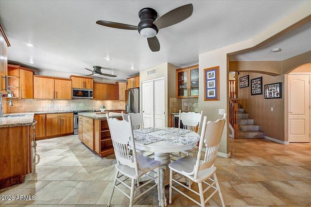 1054 E GOLDEN Court, Chandler, AZ 85225