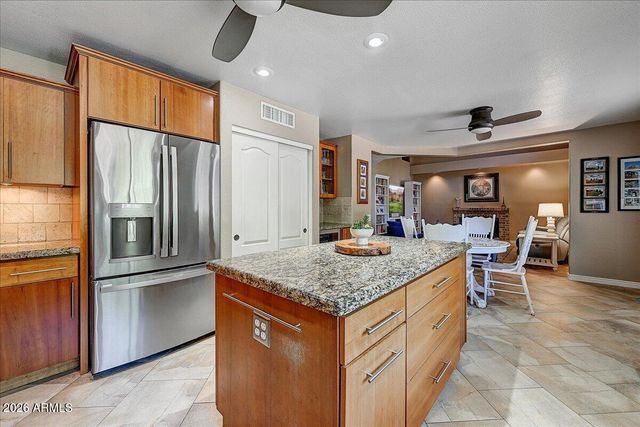 1054 E GOLDEN Court, Chandler, AZ 85225