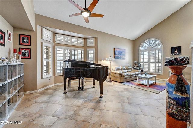 1054 E GOLDEN Court, Chandler, AZ 85225