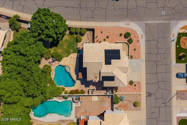 1054 E GOLDEN Court, Chandler, AZ 85225