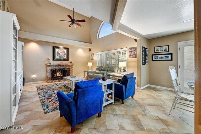 1054 E GOLDEN Court, Chandler, AZ 85225