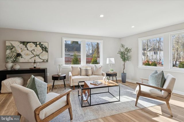 410 SANDY BANK RD, Media, PA 19063